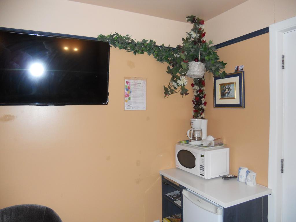 Motel Normandie Louiseville Стая снимка