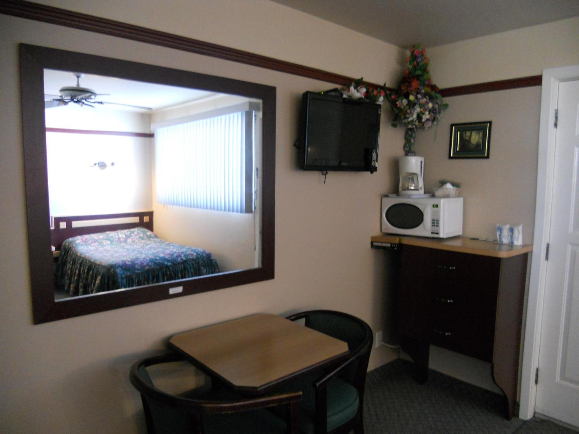 Motel Normandie Louiseville Екстериор снимка