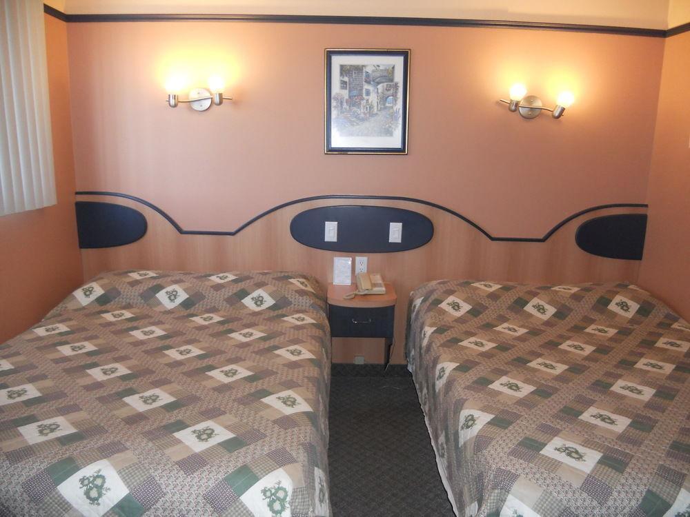 Motel Normandie Louiseville Екстериор снимка
